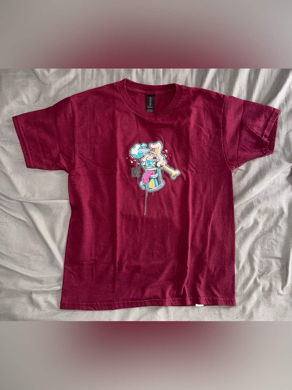 Gildan Youth Large Burgundy Graffiti Spray Paint Graphic T Shirt Streetwear